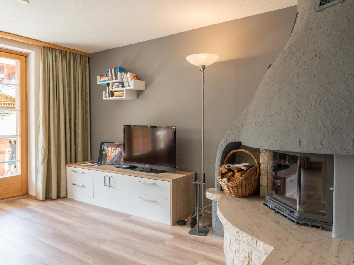 Casa Raposa Apartment Zermatt Bagian luar foto